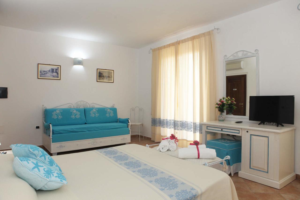 לה מדלנה Guest House Villabianca מראה חיצוני תמונה