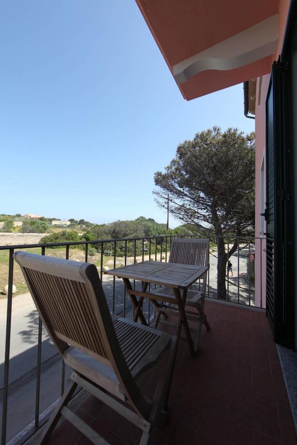 לה מדלנה Guest House Villabianca מראה חיצוני תמונה