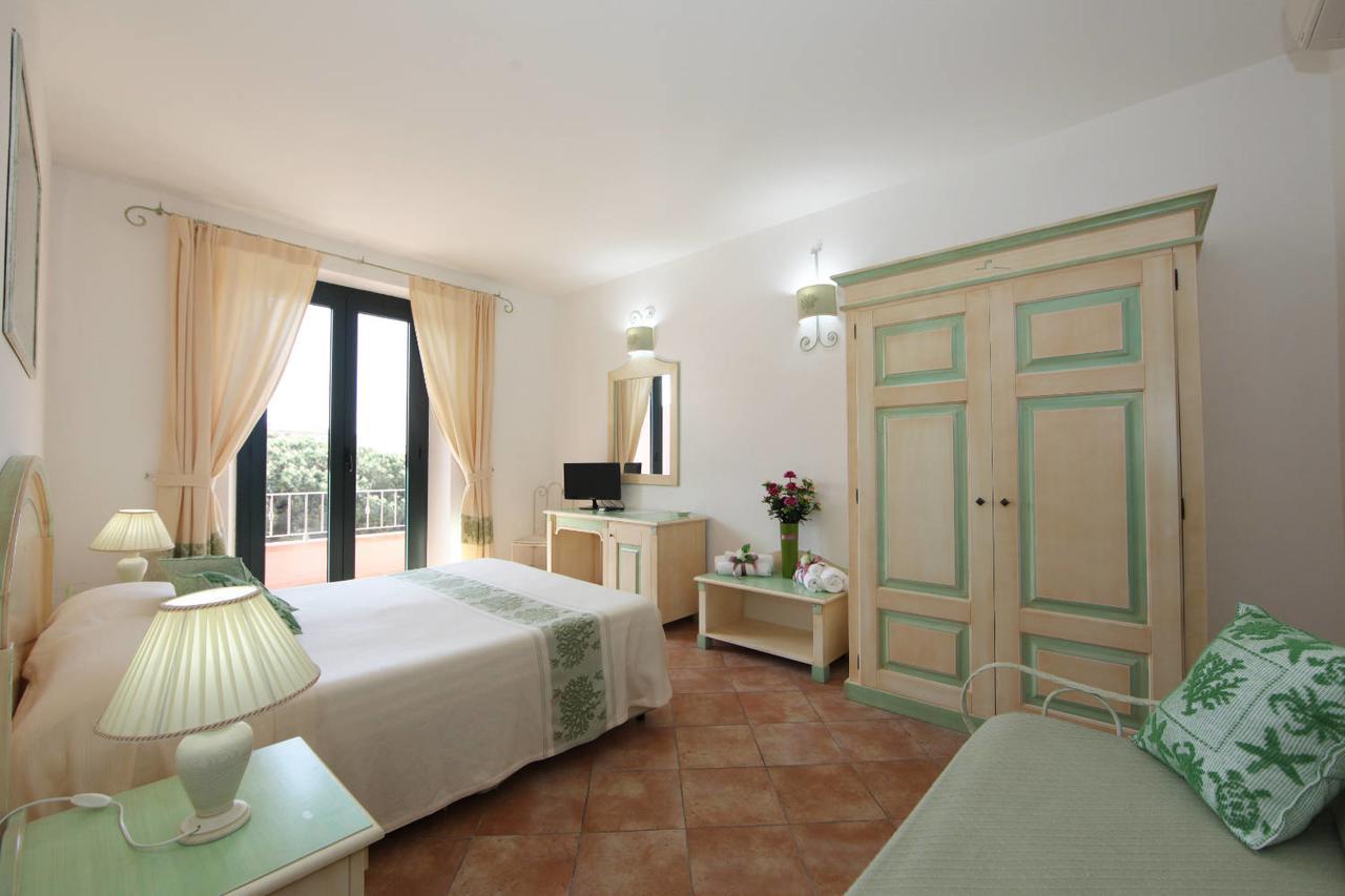 לה מדלנה Guest House Villabianca מראה חיצוני תמונה